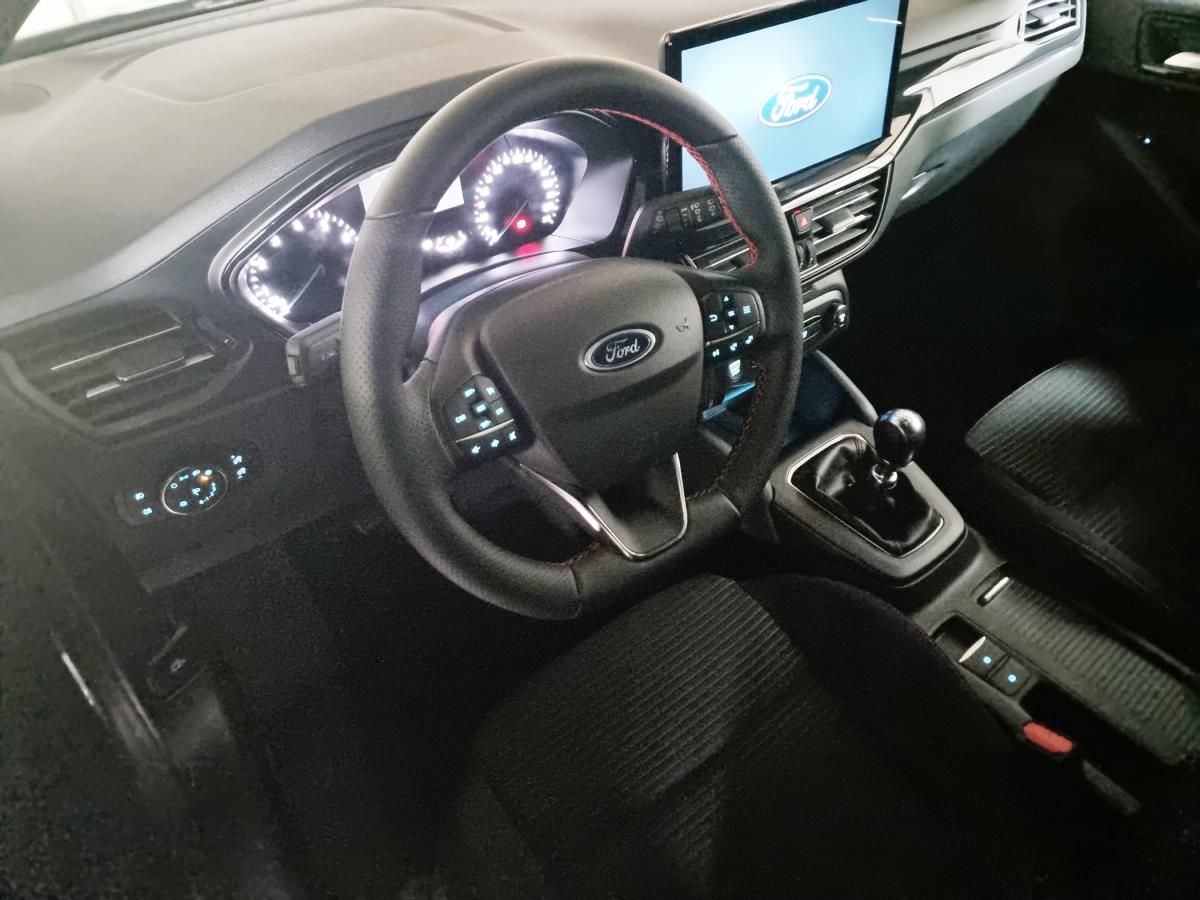 ford-focus-2025-gasolina-998cc