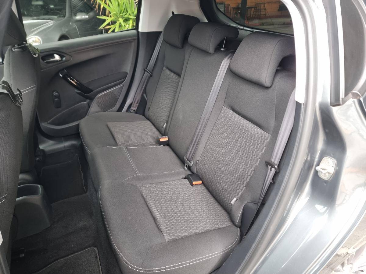 peugeot-208-2016-gasolina-1199cc