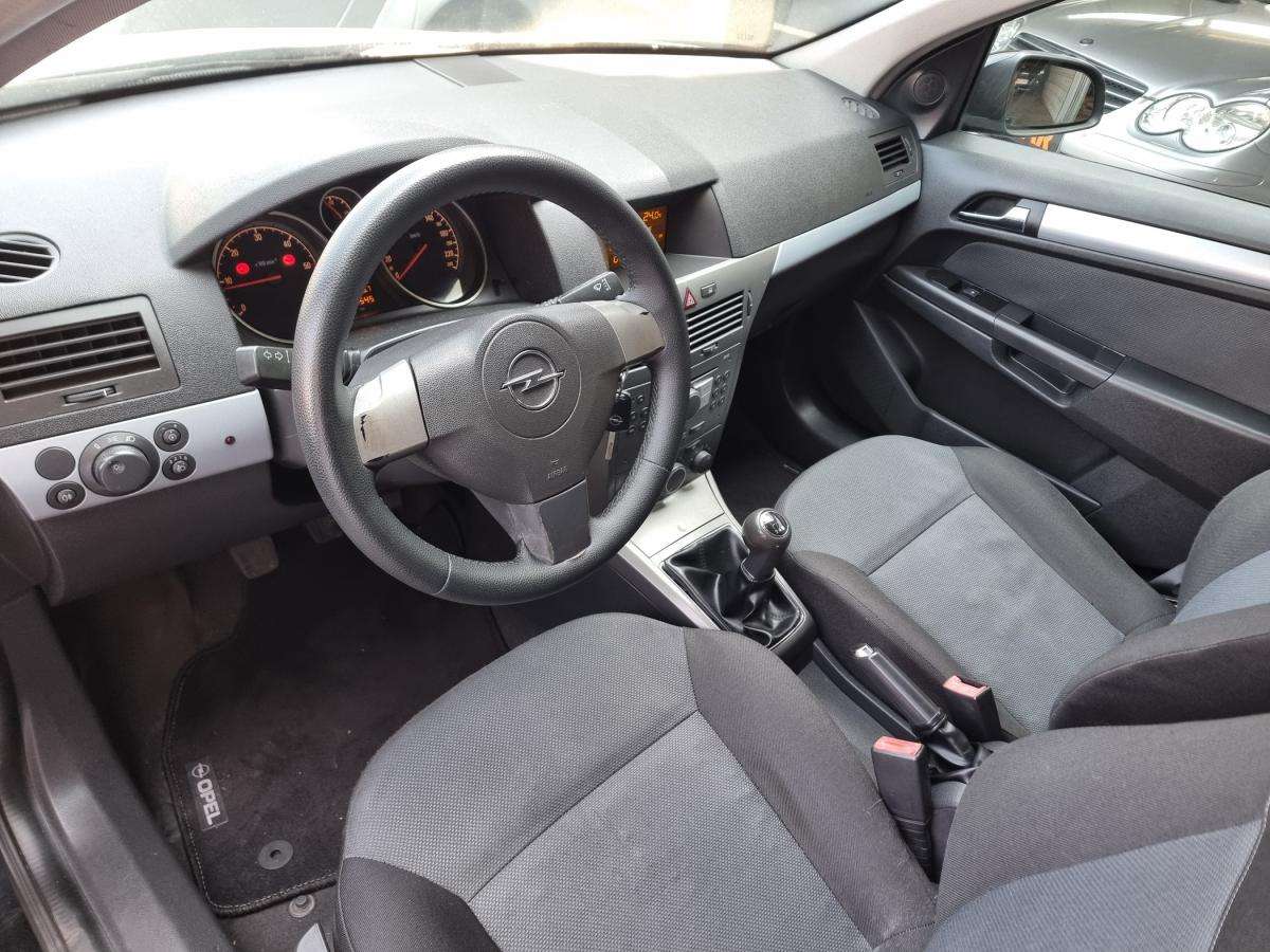 opel-astra-2004-diesel-1686cc