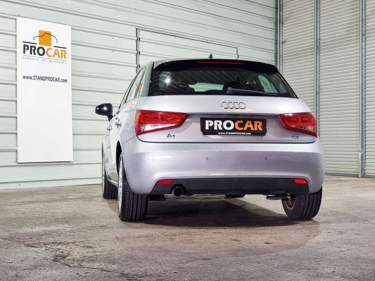 audi-a1-2014-diesel-1598cc