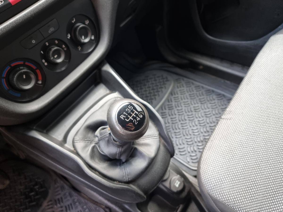 fiat-doblo-2018-diesel-1598cc