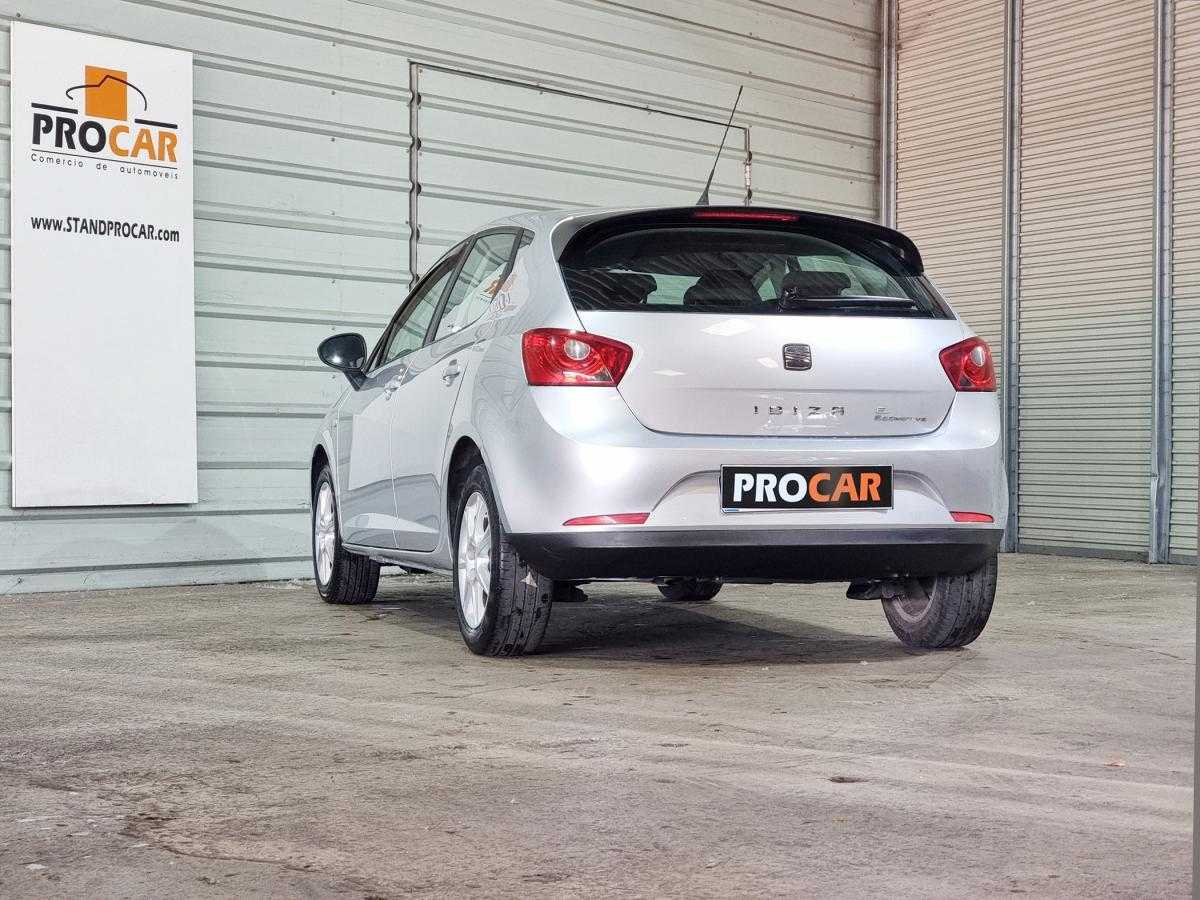 seat-ibiza-2010-diesel-1199cc