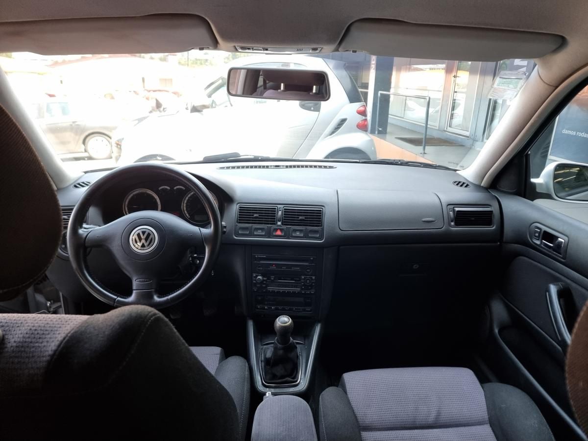 volkswagen-golf-2002-diesel-1896cc