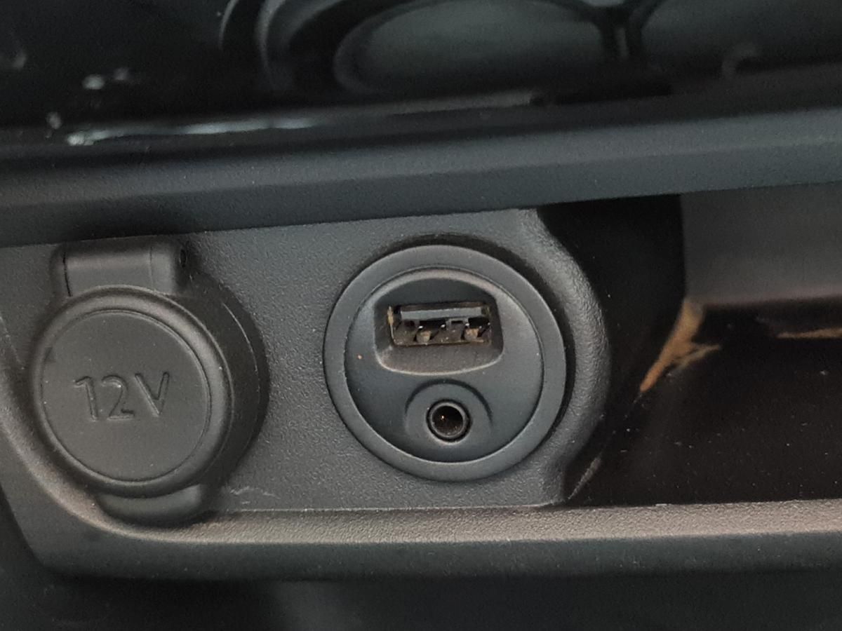 peugeot-2008-2015-diesel-1560cc