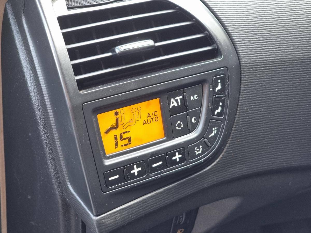 citroen-c4-grand-picasso-2010-diesel-1560cc