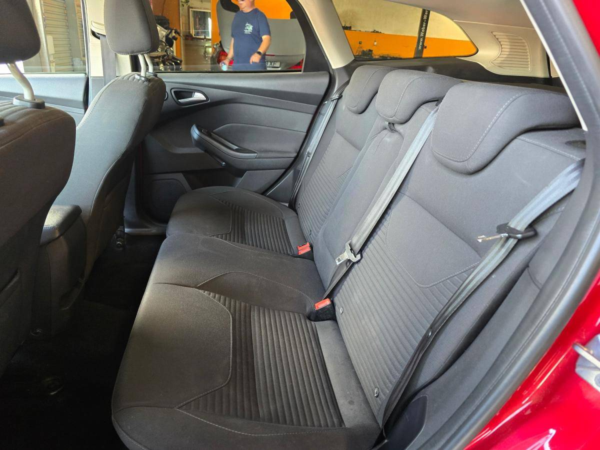ford-focus-sw-2015-gasolina-998cc