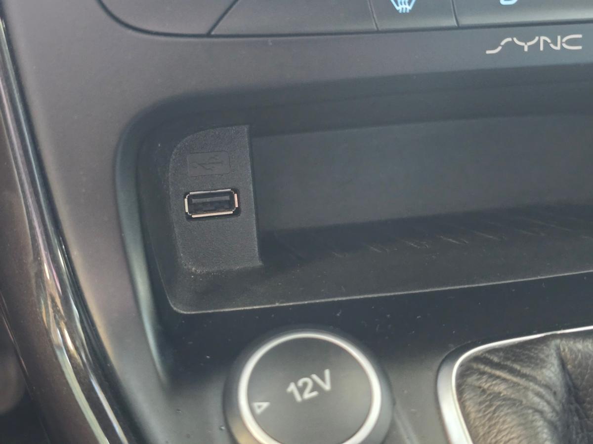 ford-focus-sw-2015-gasolina-998cc
