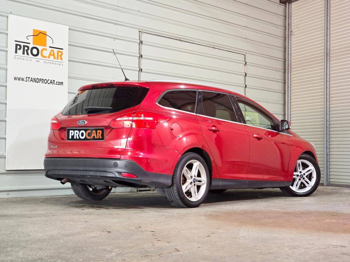 ford-focus-sw-2015-gasolina-998cc
