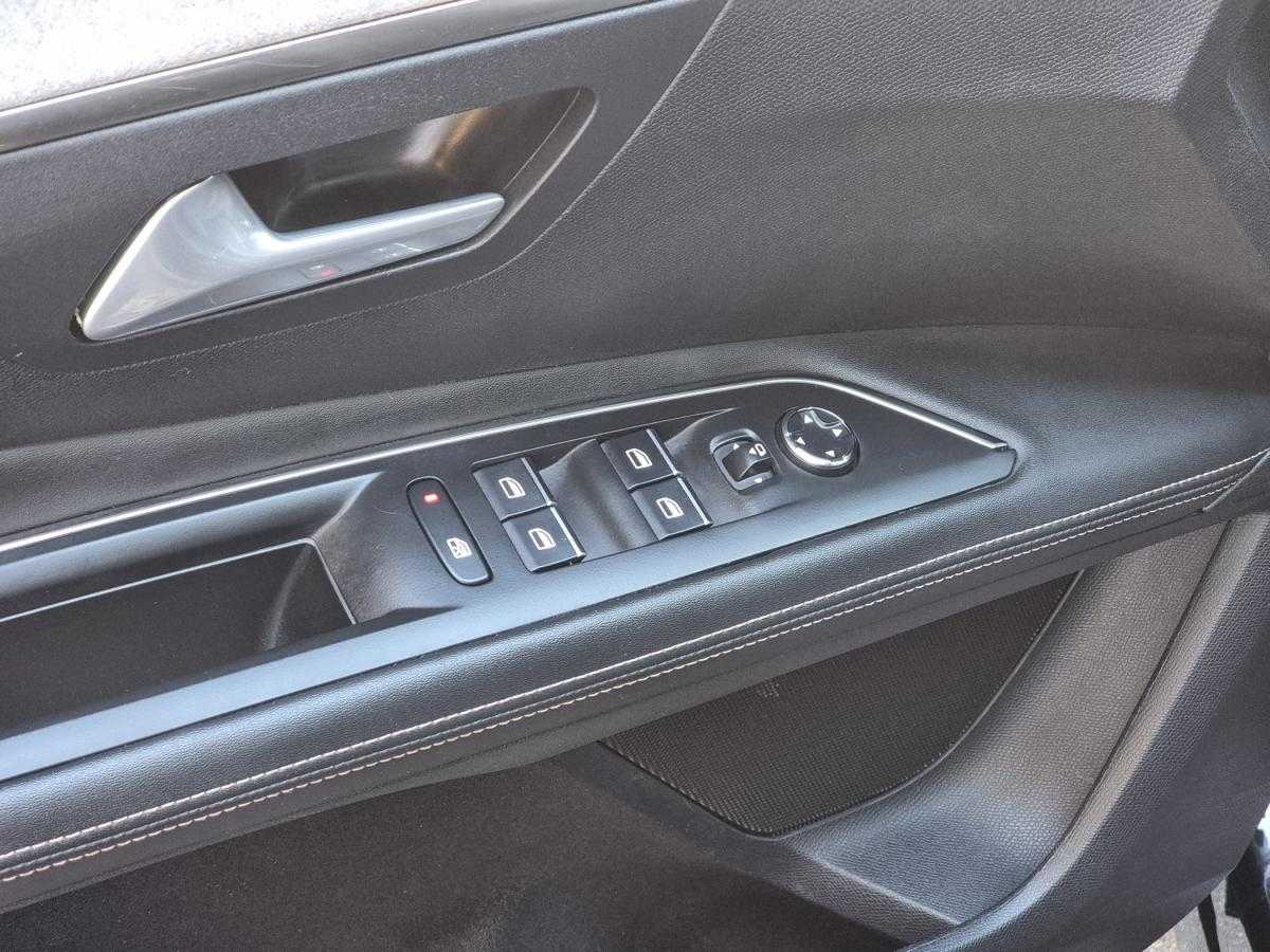 peugeot-3008-2021-diesel-1499cc
