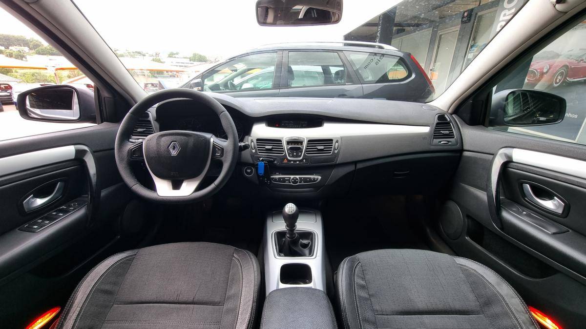 renault-laguna-break-2008-diesel-1995cc