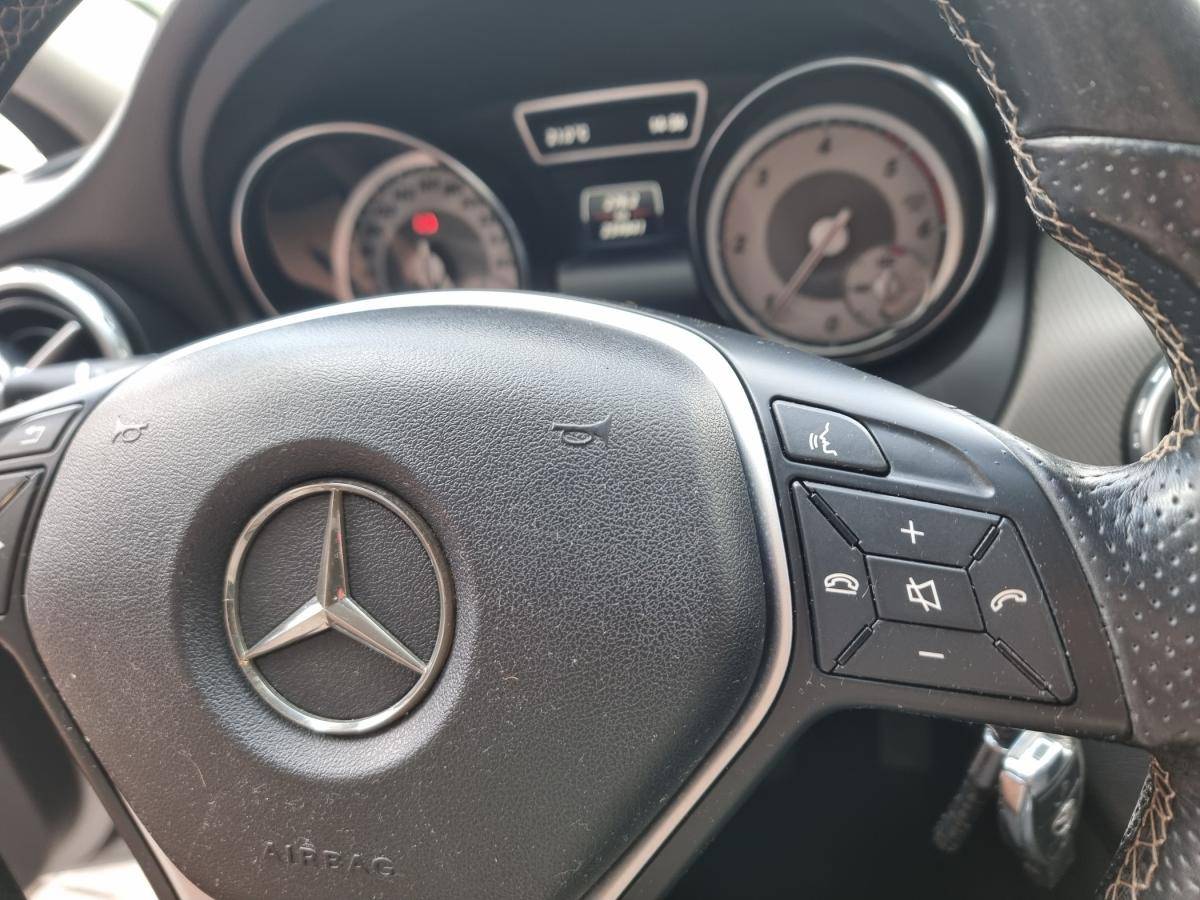 mercedes-benz-gla-2015-diesel-1461cc