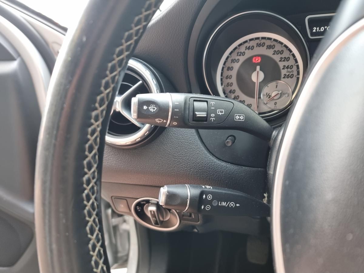 mercedes-benz-gla-2015-diesel-1461cc
