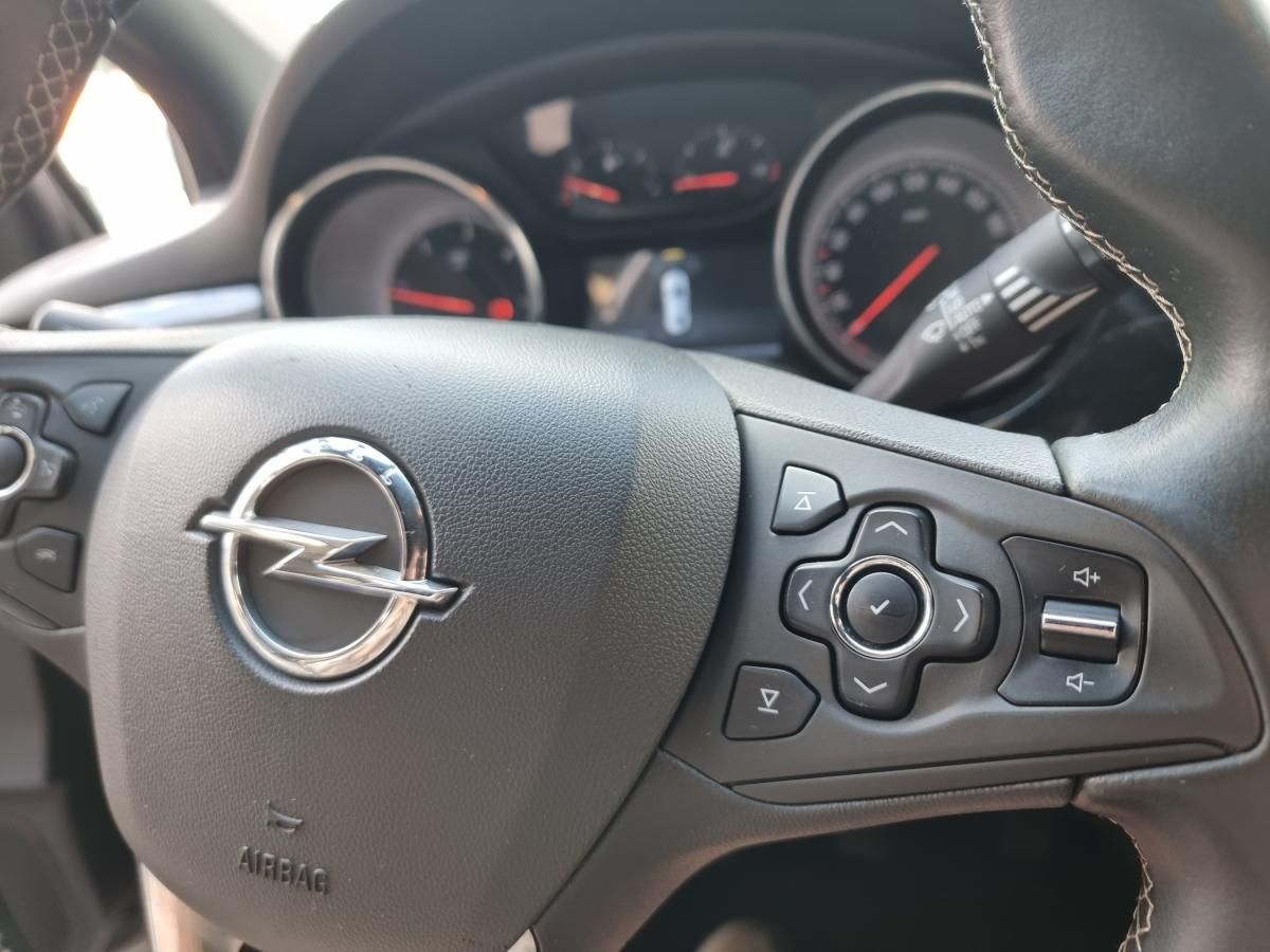 opel-astra-sport-tourer-2016-diesel-1598cc
