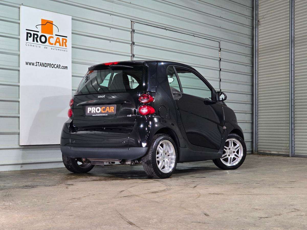 smart-fortwo-2011-diesel-799cc