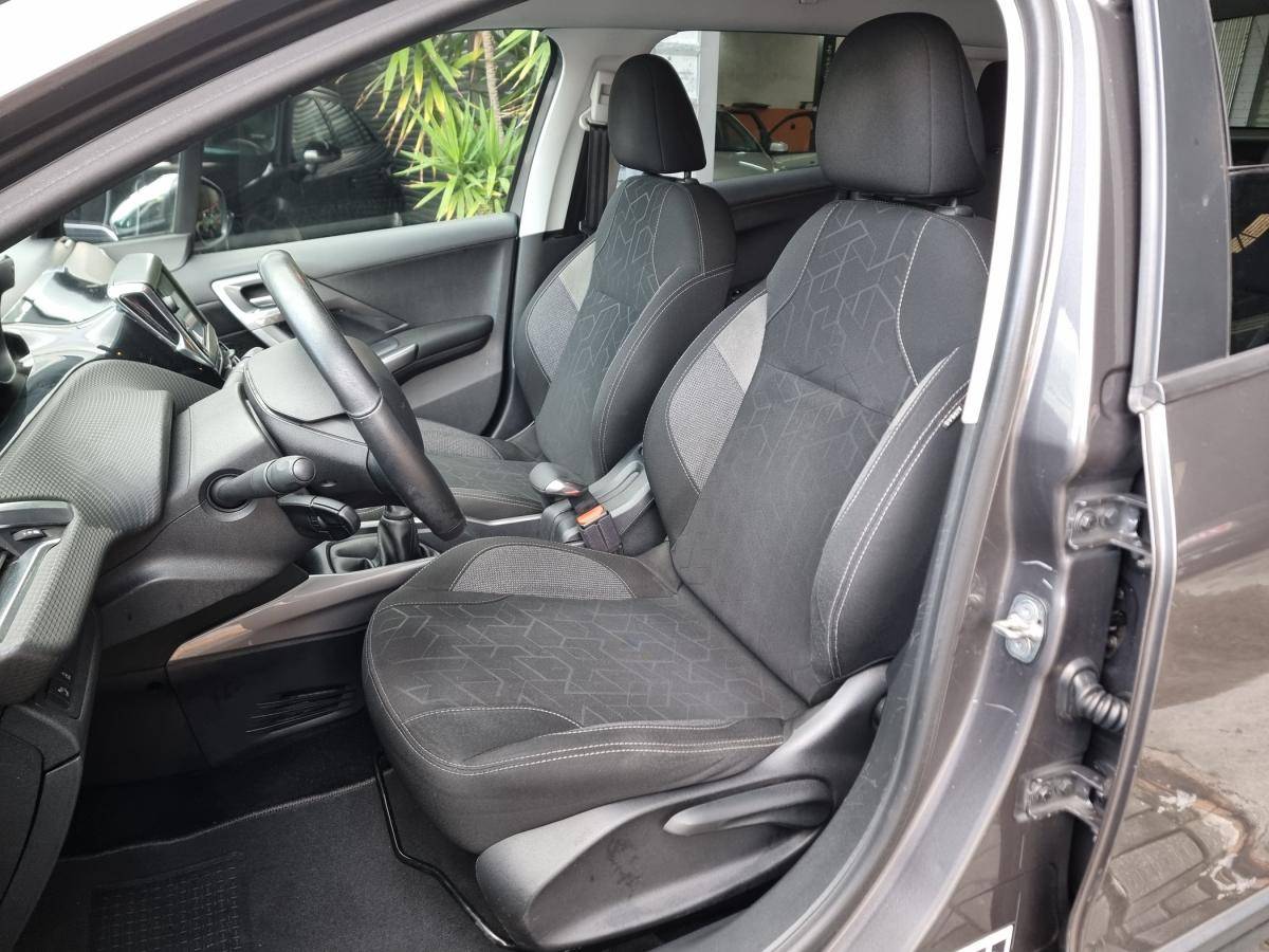 peugeot-2008-2017-diesel-1560cc