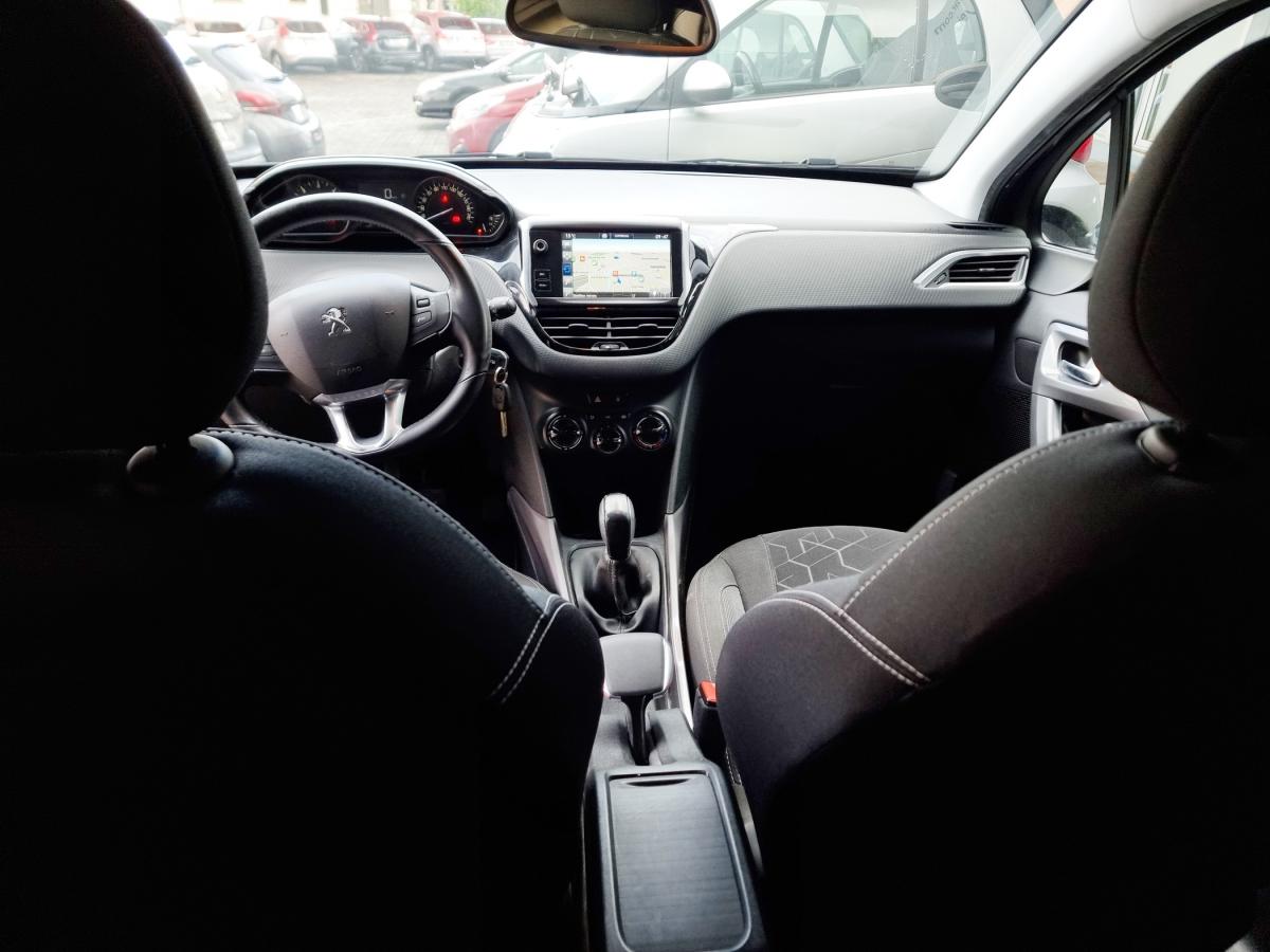 peugeot-2008-2017-diesel-1560cc