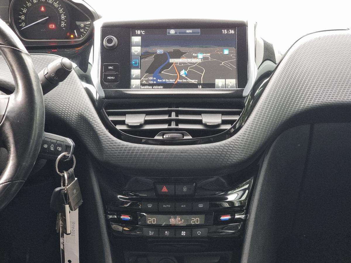 peugeot-2008-2017-gasolina-1199cc