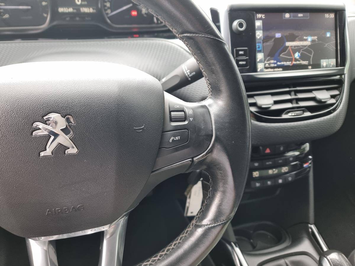 peugeot-2008-2017-gasolina-1199cc
