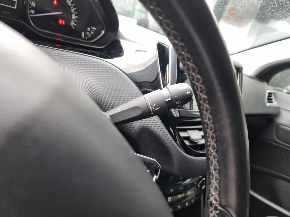 peugeot-2008-2017-gasolina-1199cc