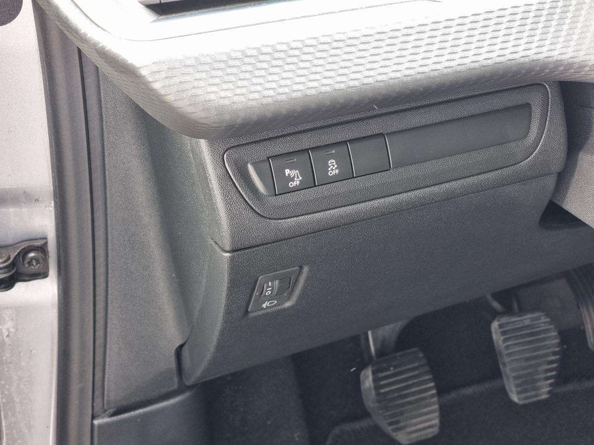 peugeot-2008-2017-gasolina-1199cc