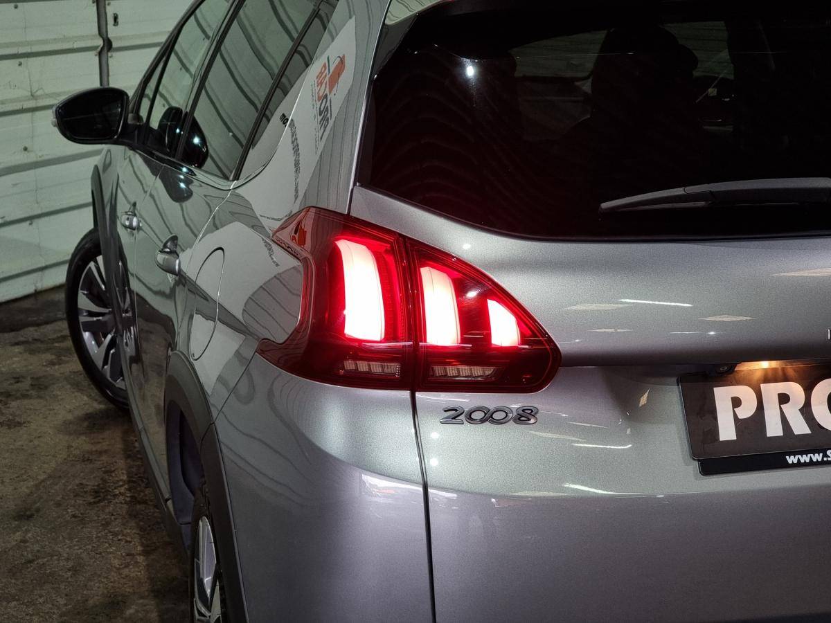 peugeot-2008-2017-gasolina-1199cc