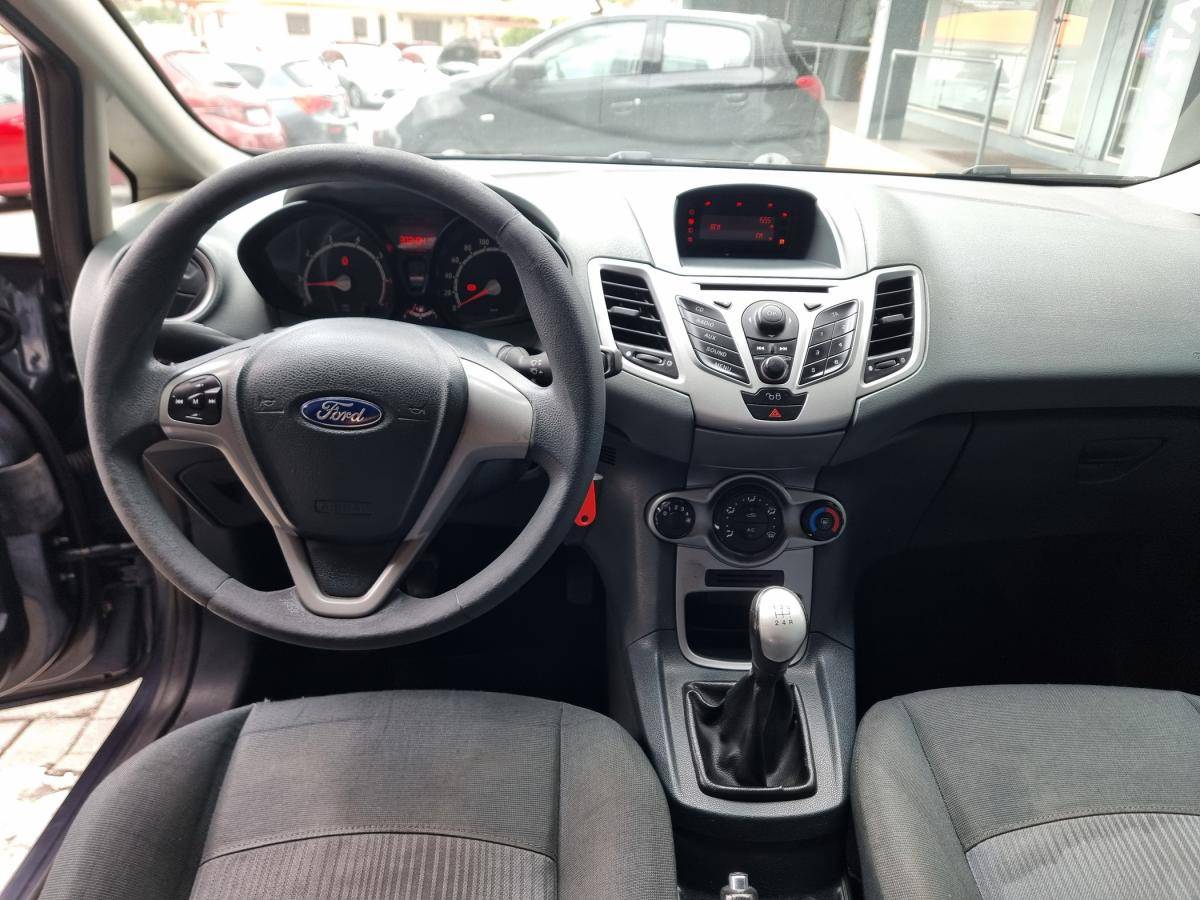 ford-fiesta-2010-gasolina-1242cc