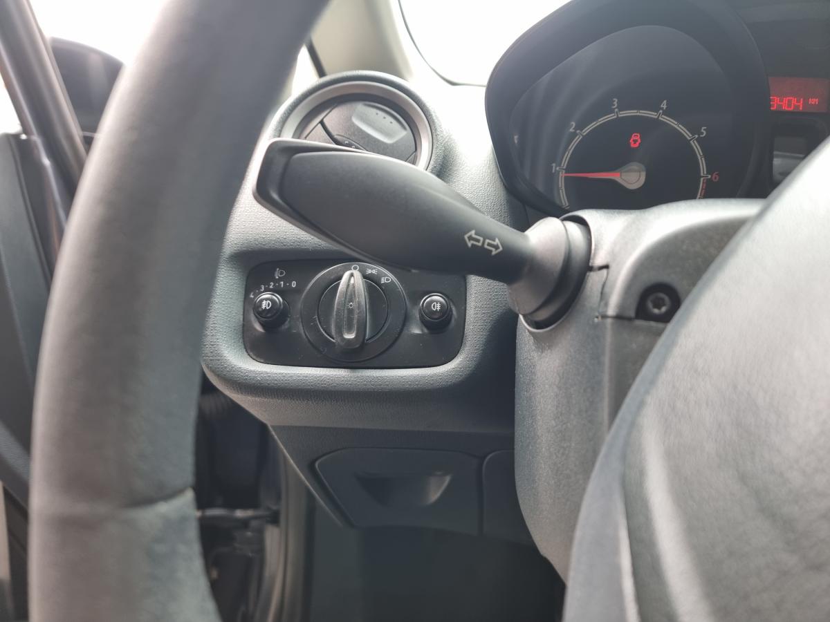 ford-fiesta-2010-gasolina-1242cc