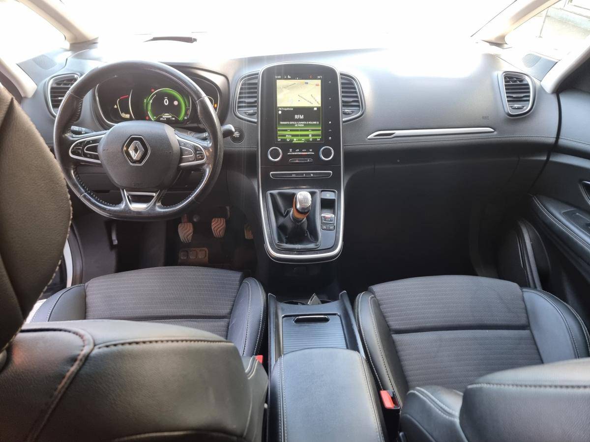renault-grand-scenic-2016-gasolina-1198cc