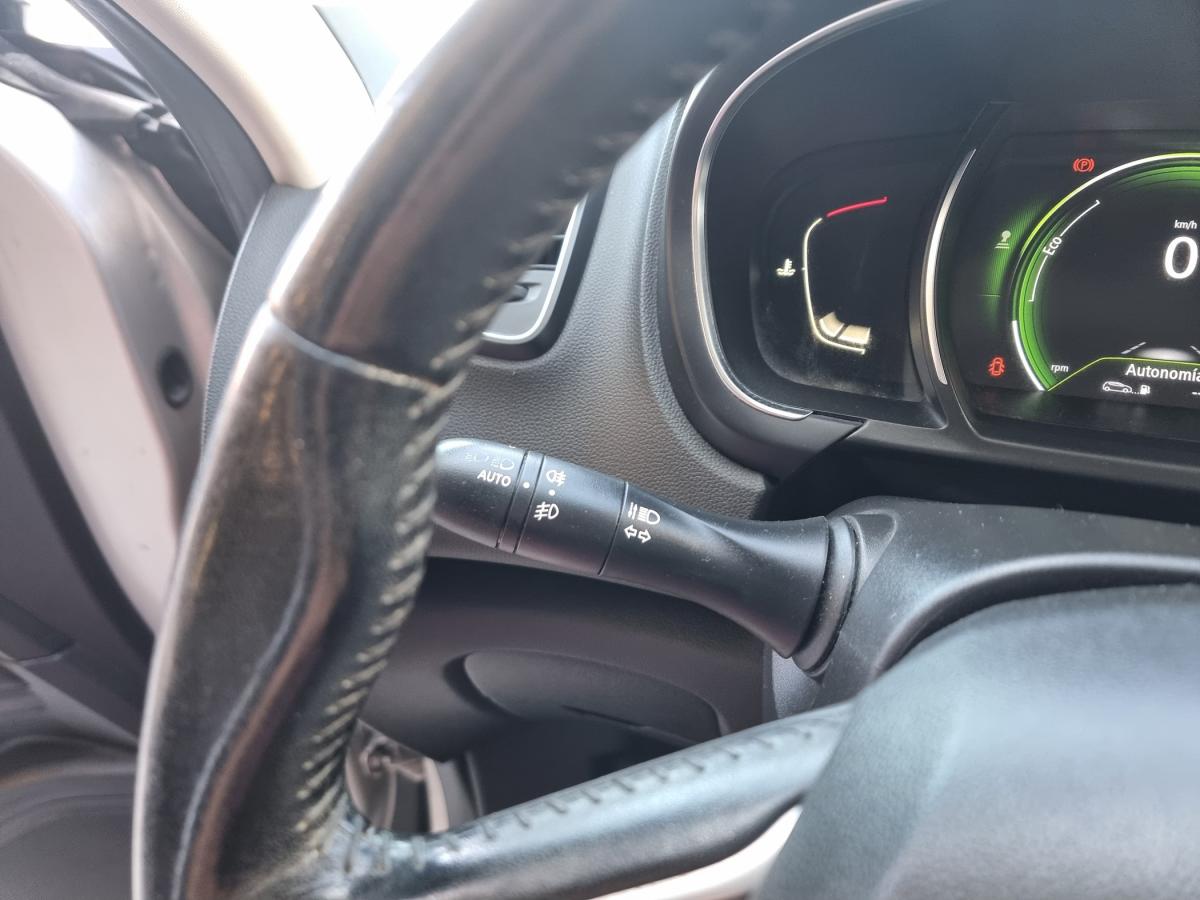 renault-grand-scenic-2016-gasolina-1198cc