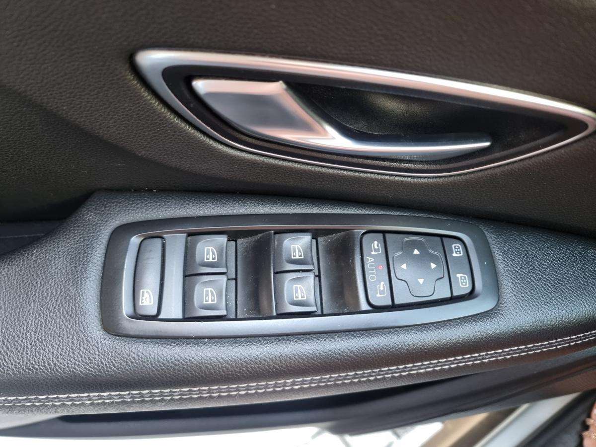 renault-grand-scenic-2016-gasolina-1198cc