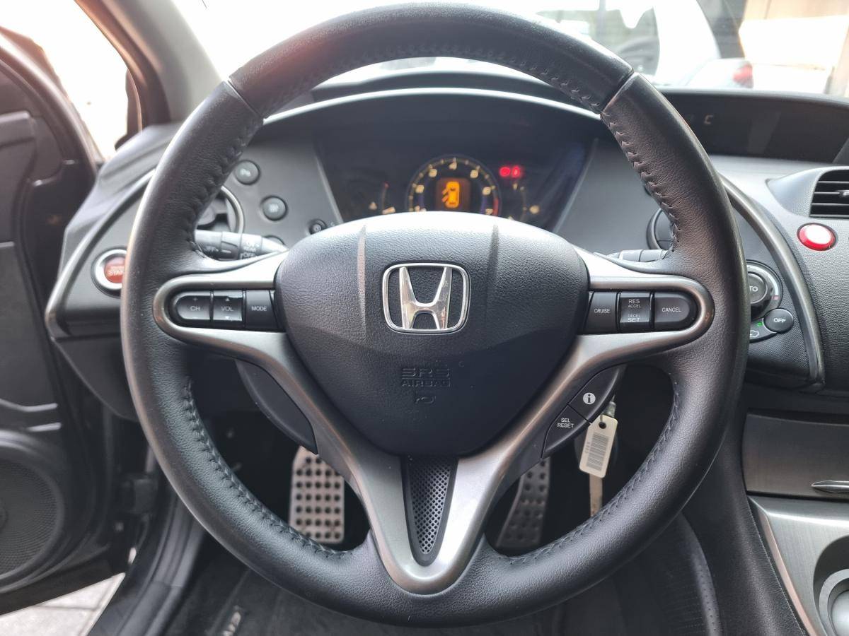 honda-civic-2011-gasolina-1339cc
