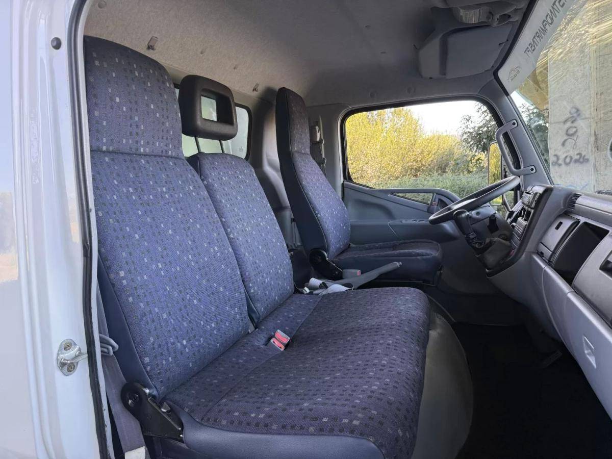 mitsubishi-canter-2006-diesel-3000cc