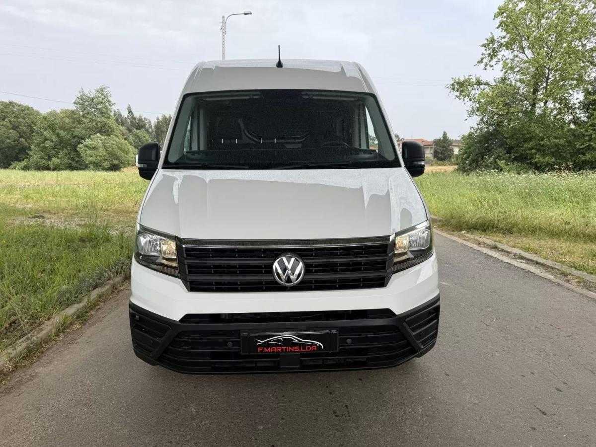 volkswagen-crafter-2022-diesel-2000cc