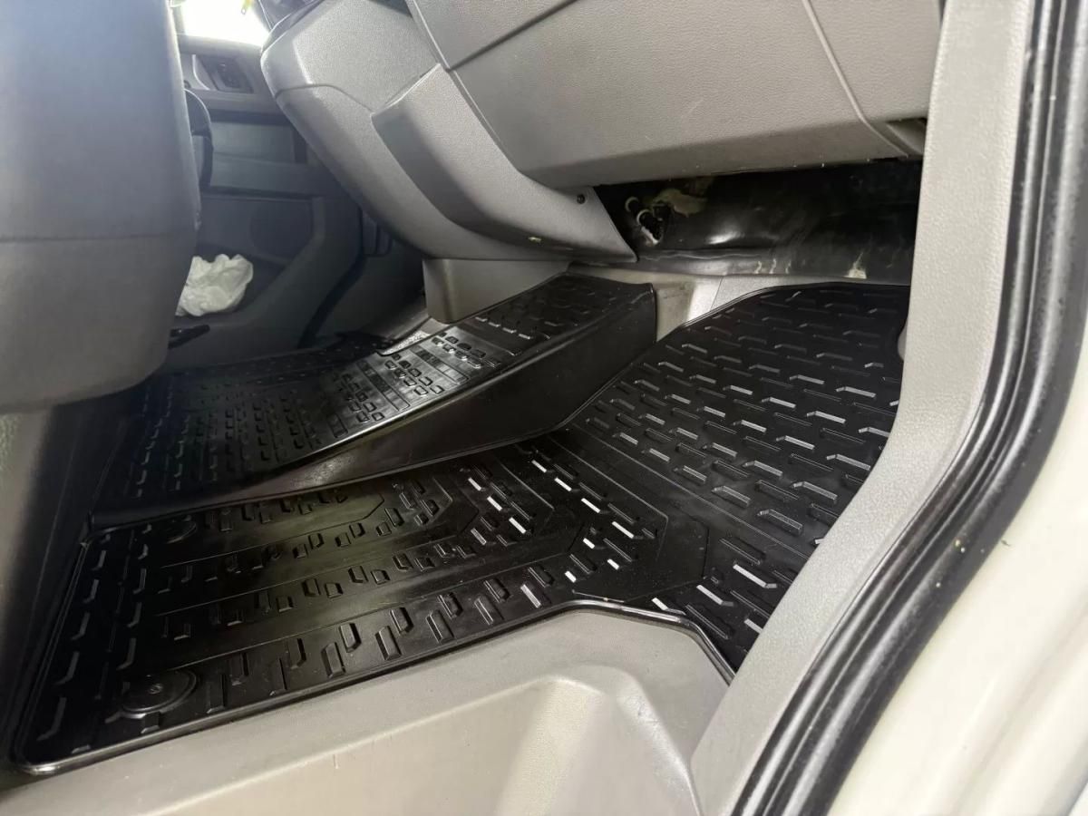 volkswagen-crafter-2022-diesel-2000cc