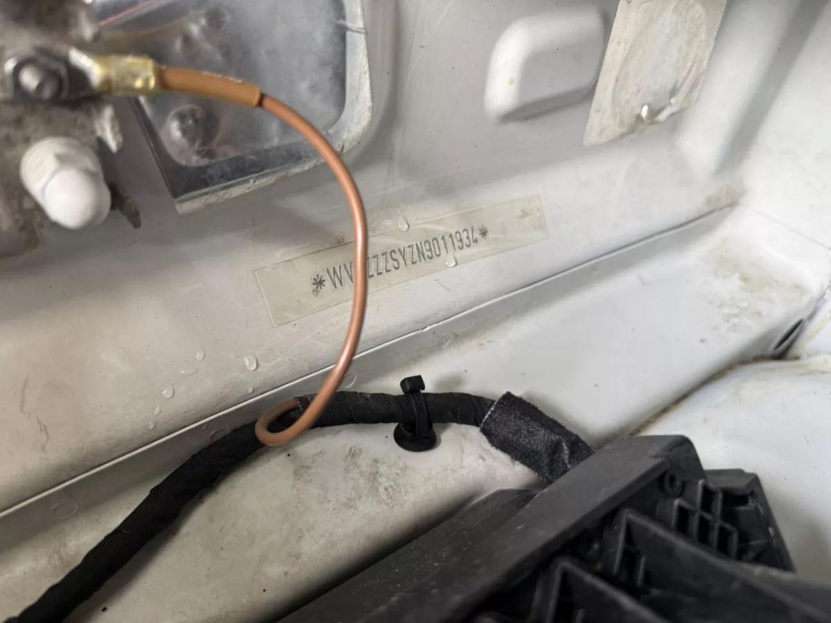volkswagen-crafter-2022-diesel-2000cc