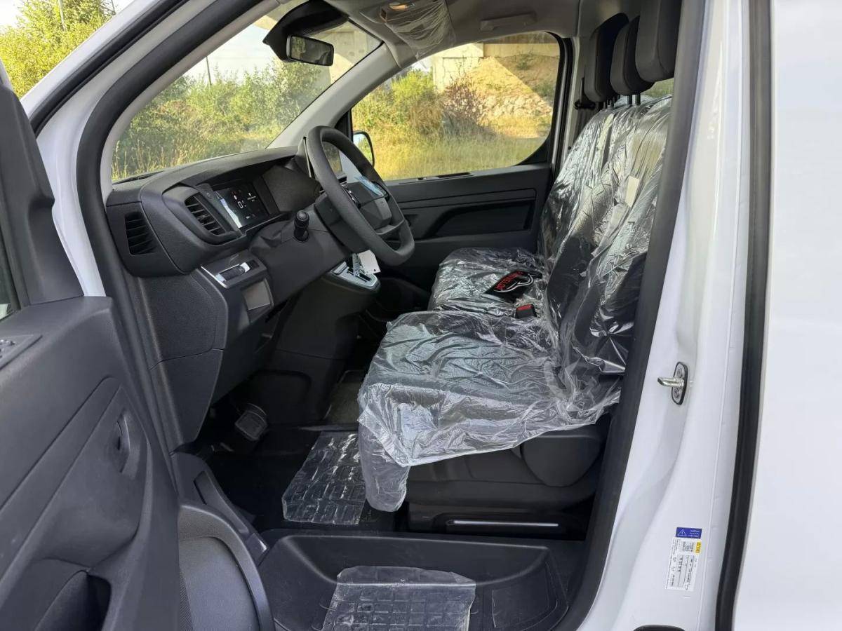 citroen-jumpy-2026-diesel-2200cc