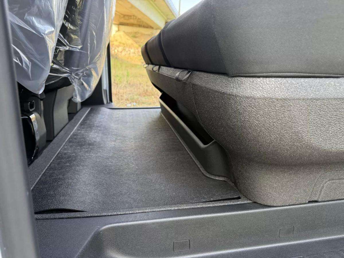 citroen-jumpy-2026-diesel-2200cc