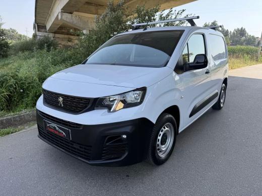 peugeot-partner-2023-diesel-1500cc
