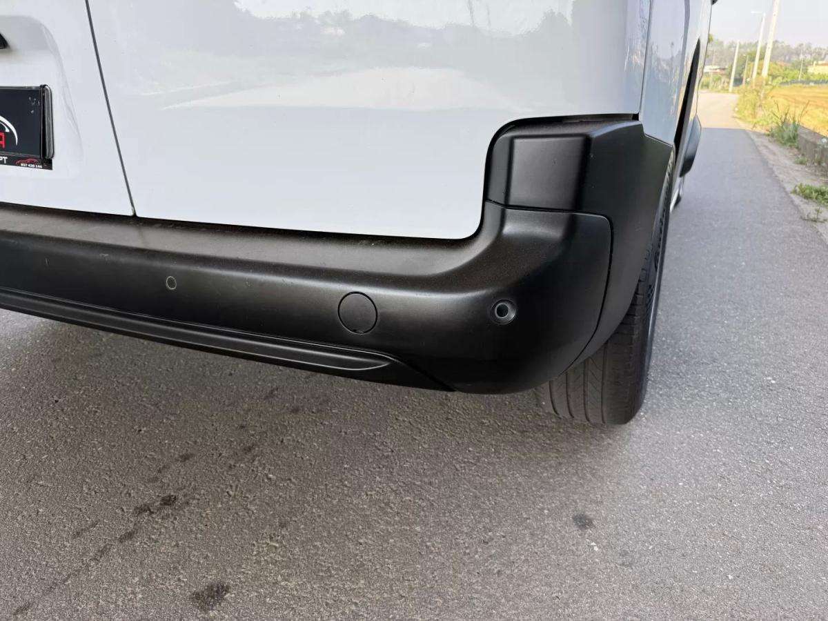 peugeot-partner-2023-diesel-1500cc