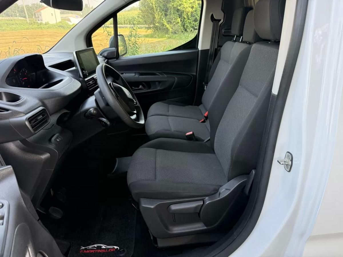peugeot-partner-2023-diesel-1500cc