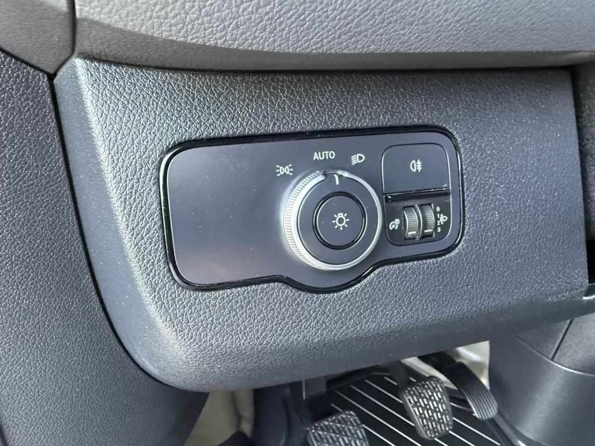 mercedes-benz-sprinter-2022-diesel-2000cc