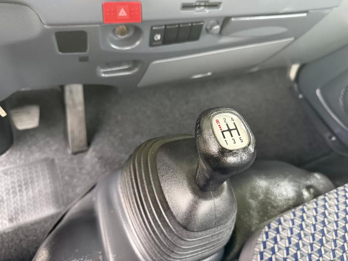 isuzu-nlr-2024-diesel-3000cc