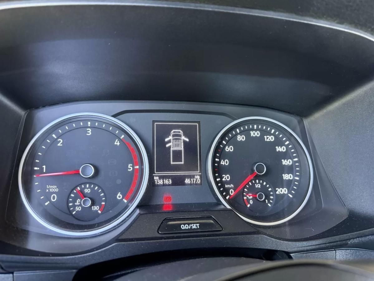 volkswagen-crafter-2021-diesel-2000cc