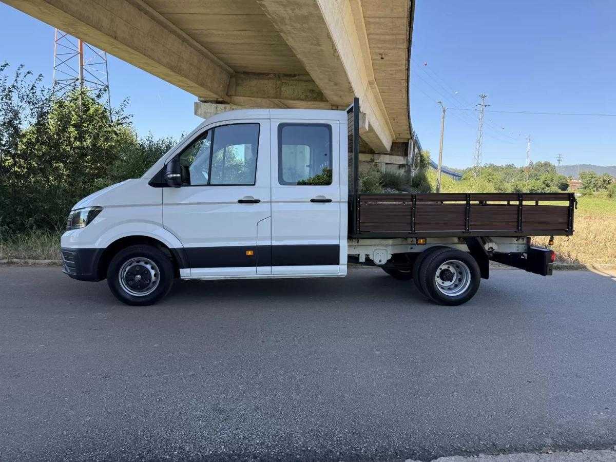 volkswagen-crafter-2021-diesel-2000cc