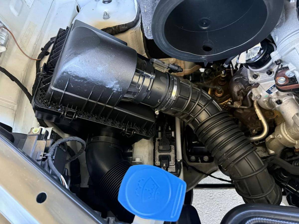 volkswagen-crafter-2021-diesel-2000cc