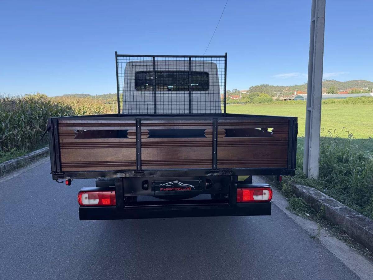 volkswagen-crafter-2021-diesel-2000cc