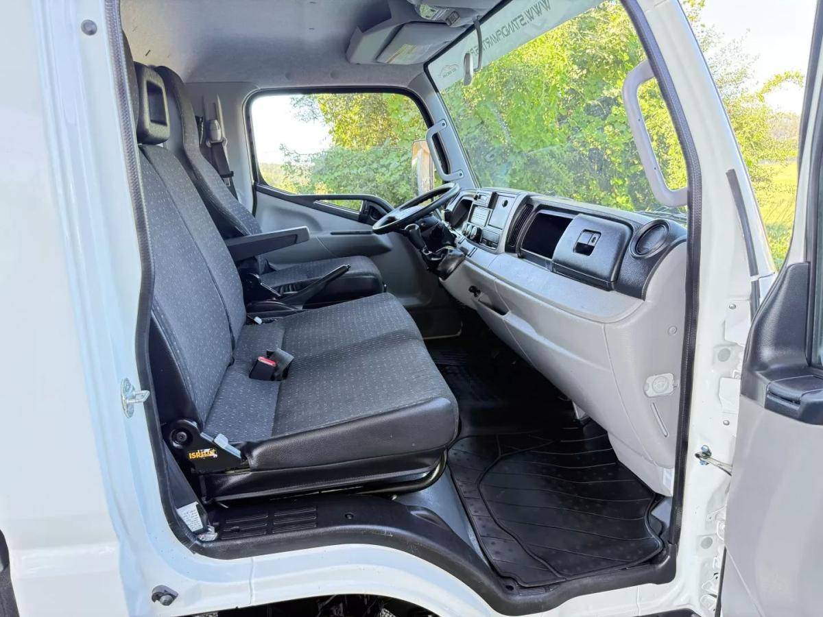 mitsubishi-canter-2023-diesel-3000cc