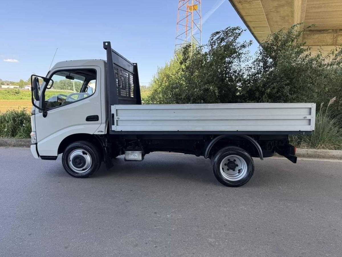 toyota-dyna-2007-diesel-3000cc