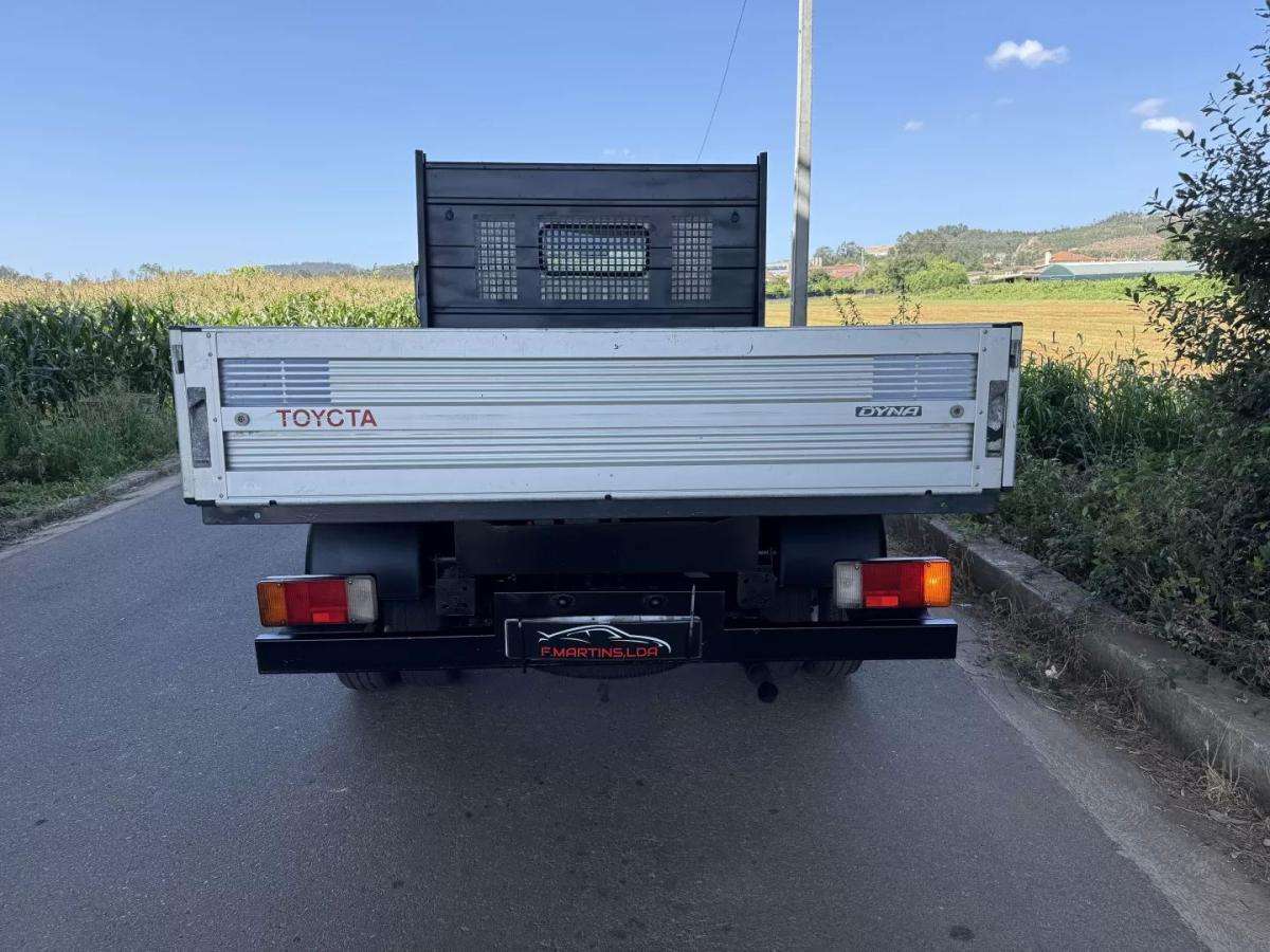 toyota-dyna-2007-diesel-3000cc