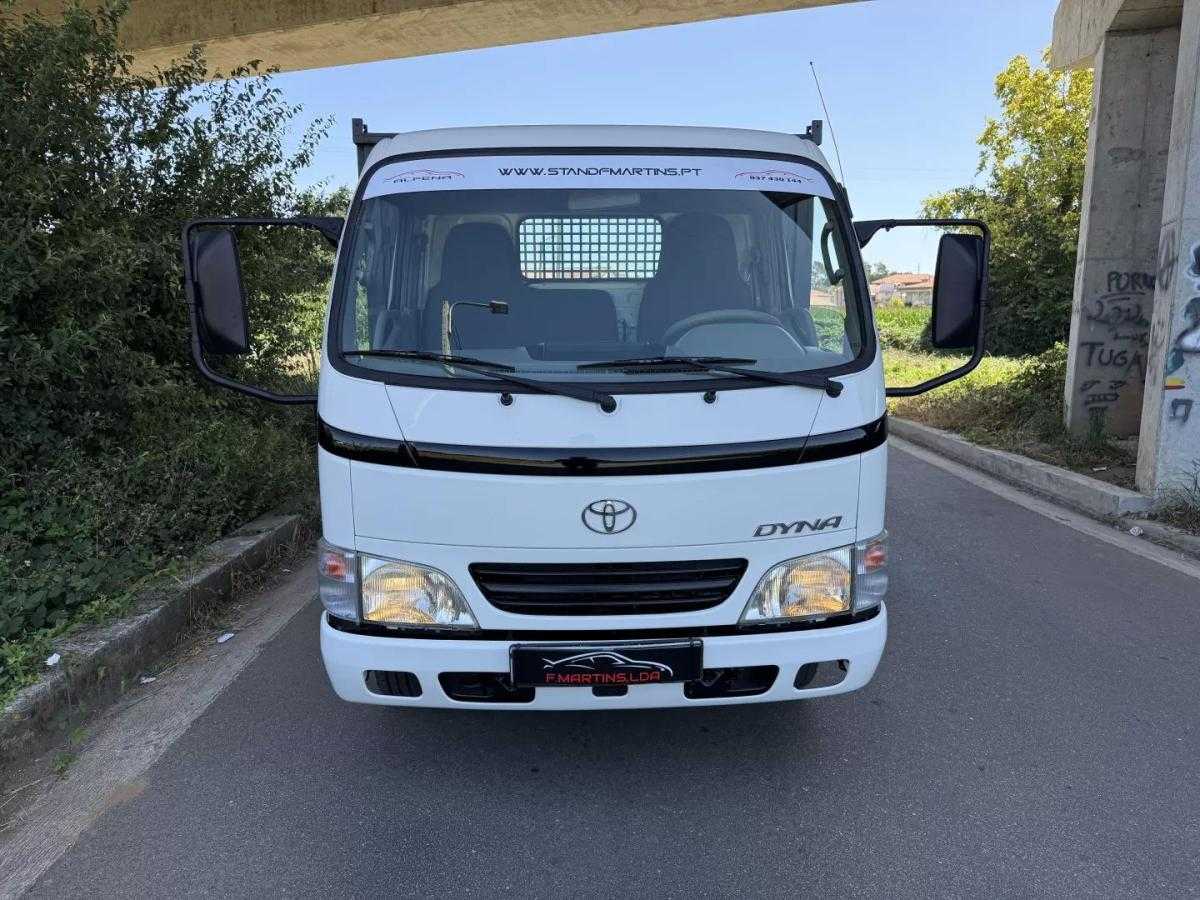 toyota-dyna-2007-diesel-3000cc